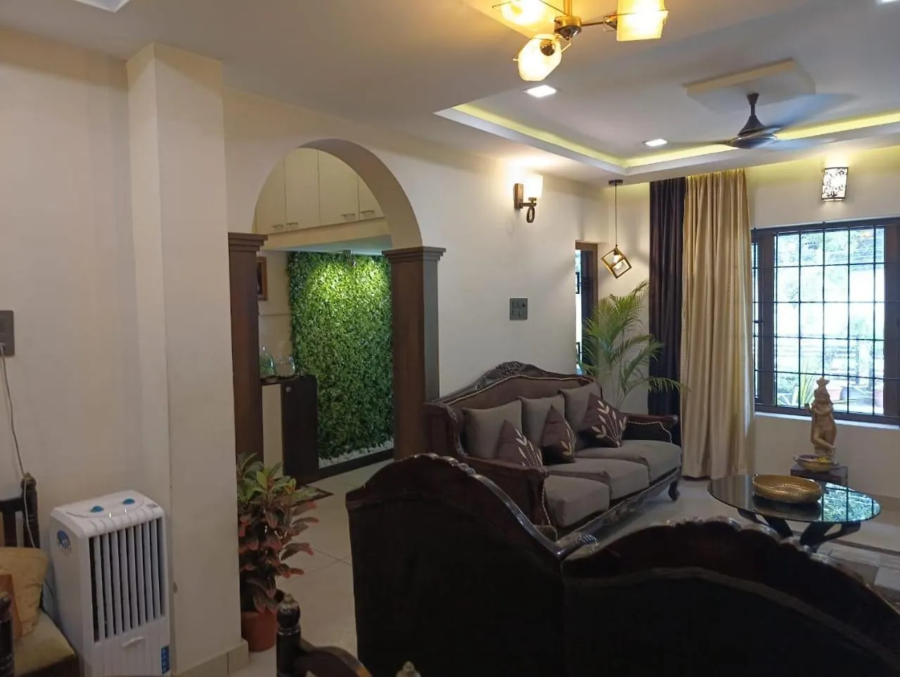 Ishaara Prime Villa - Personalized Stay With Amenities At Heart Of City Thiruvananthapuram